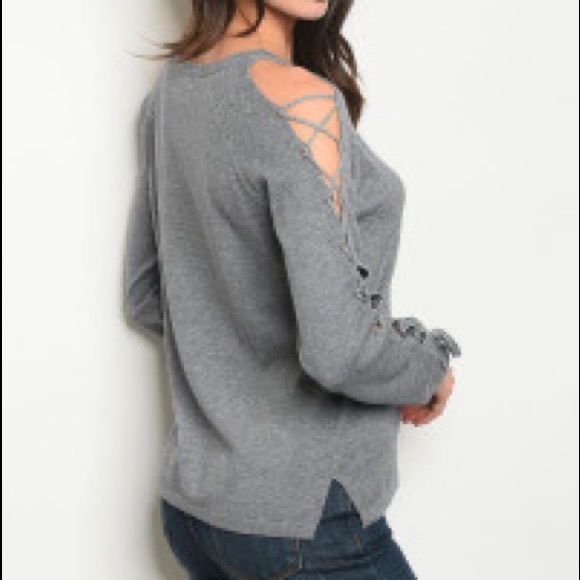 🎉Cold Shoulder Sweater - Picture 2 of 3